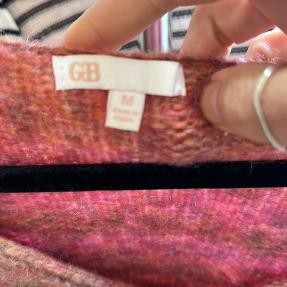Colorful sweater - Picture 3 of 3